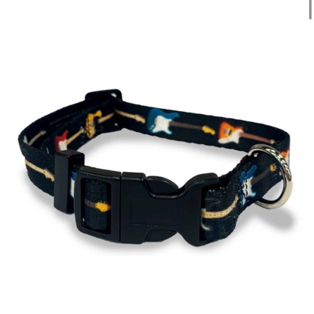 Perri's Fender Guitar Size Large (56-70 lbs) Pet Logo Dog Collar Black New W Tag